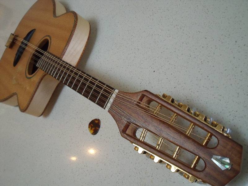 Mandolin